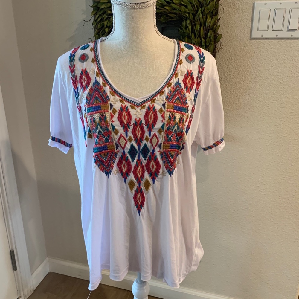 Johnny Was T-shirt, size L